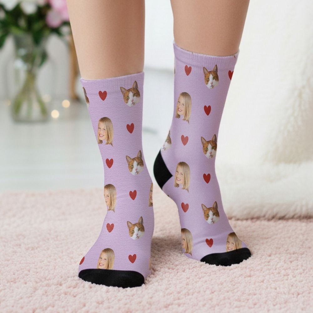 Personalisierbare Socken mit Haustier und Gesicht