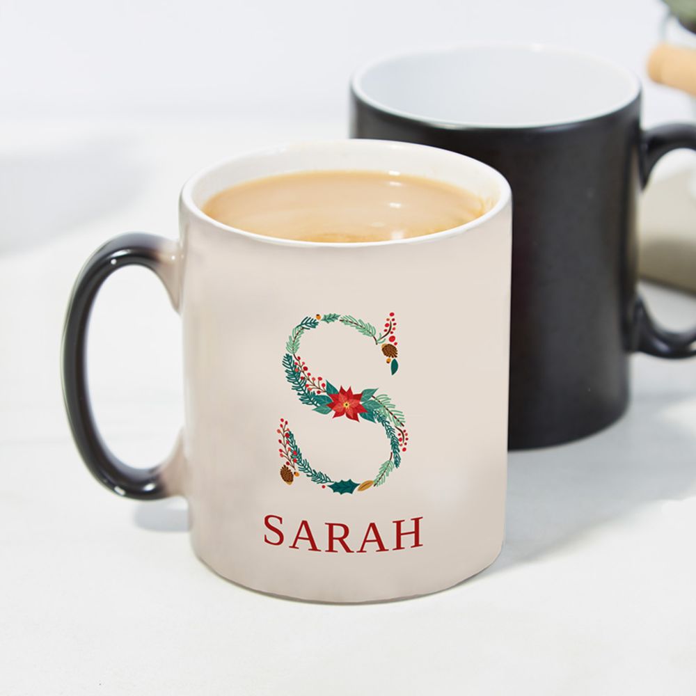 Personalisierbare Tasse mit  winterlichem Monogramm